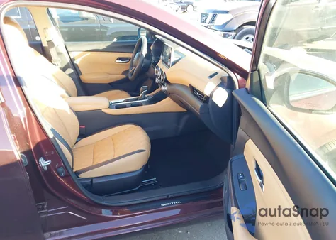 2024 Nissan Sentra Sv Xtronic Cvt z USA, uszkodzony, nr VIN 3N1AB8CVXRY280617